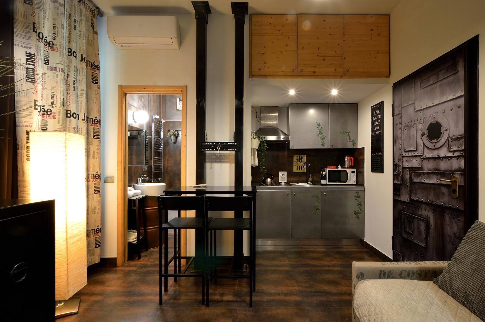 Deluxe Stile Industrial Centro Milano, Potente Wi-fi, 3 Linee Metropolitane- Collegato Direttamente Con Aeroporto Di Malpensa E Rho Fiera In 10 Minuti Appartement